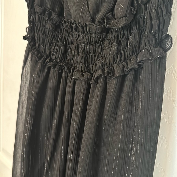 Women’s black tank top - Picture 3 of 7